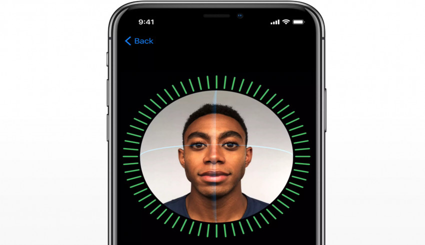 "Face ID Sensors တွေရဲ့ Specs ကို လျော့ချလိုက်ပေမယ့် Quality ကျသွားမှာတော့ မဟုတ်ဘူး" လို့ Apple ငြင်းဆို