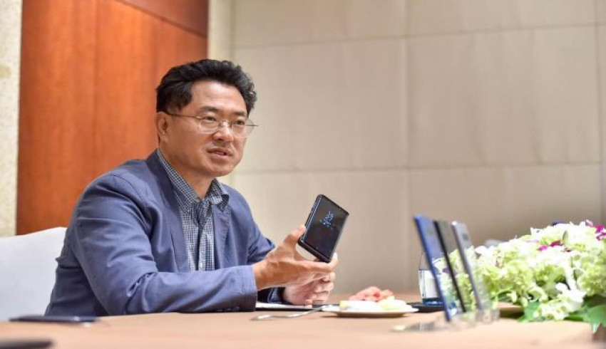 "Samsung Galaxy S9 စမတ်ဖုန်းကတော့ ကမ္ဘာ့စျေးအသက်သာဆုံး Flagship စမတ်ဖုန်းတစ်လုံး ဖြစ်လာတော့မှာပါ” လို့ ပြောကြားခဲ့တဲ့ SamsungChina ဥက္ကဌ