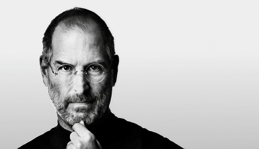 ဒီနေ့ဟာ Apple ရဲ့ ဖခင်ကြီး Steve Jobs ရဲ့ မွေးနေ့ဖြစ်ပါတယ်။