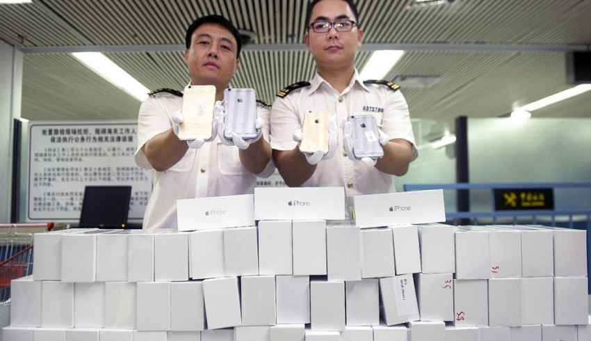iPhone, iPad အတုတွေကို အမေရိကန်နိုင်ငံမှာ တင်သွင်းရောင်းချခဲ့ပါတယ်လို့ တရုတ်နိုင်ငံသား အတုပြုလုပ်ရောင်းချသူ တရားရုံးမှာ အပြစ်ဝန်ခံ